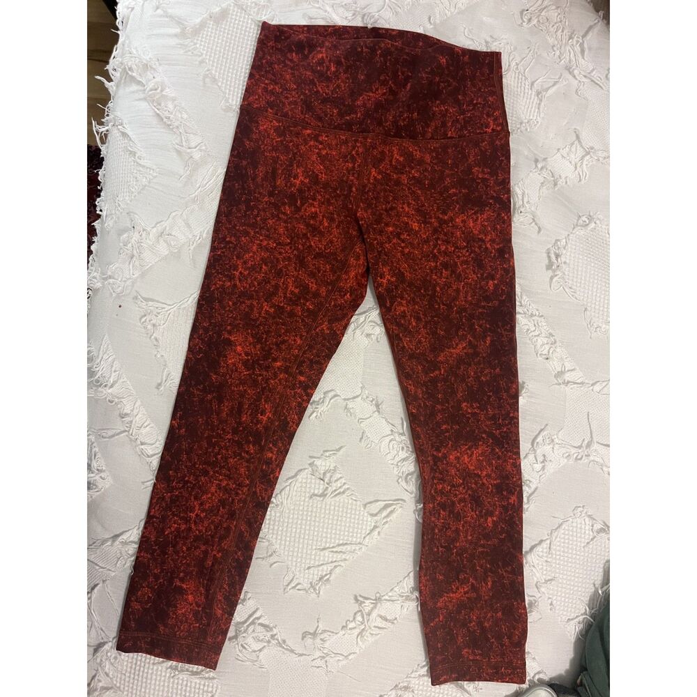 Lululemon Wunder Red Train Crop Leggings